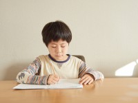 学習机の選び方ーリビング学習にも使える学習机とは？