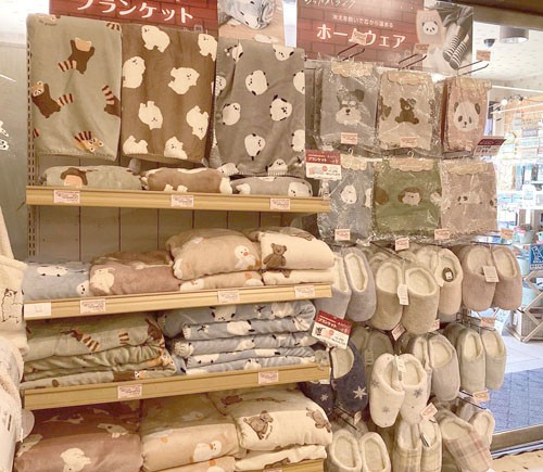 写真⑦売場全体2-1.jpg