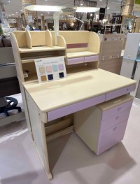 入学おめでとう☆彡　学習机はいかがですか☆彡
